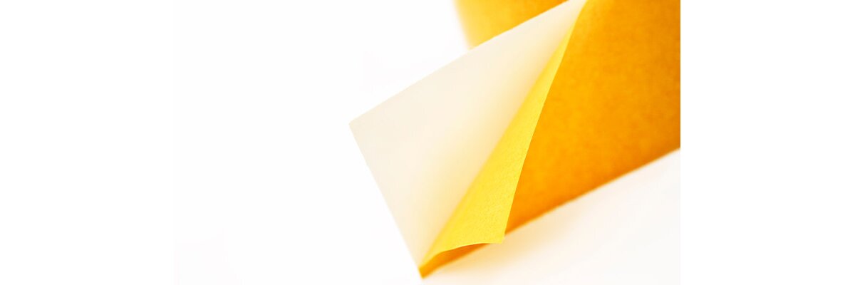 Doppelseitiges Klebeband entfernen - Verpackungswissen » Doppelseitiges Klebeband entfernen